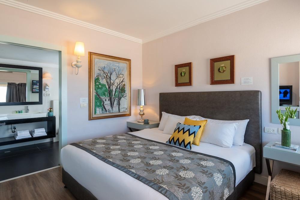 Leonardo Gordon Hotel