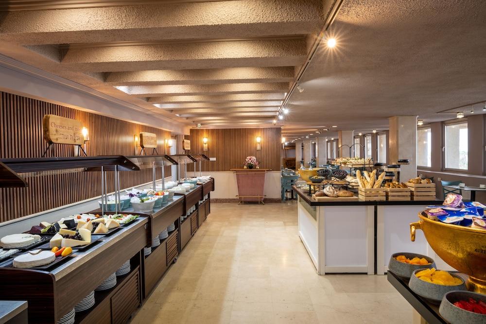 Leonardo Gordon Hotel